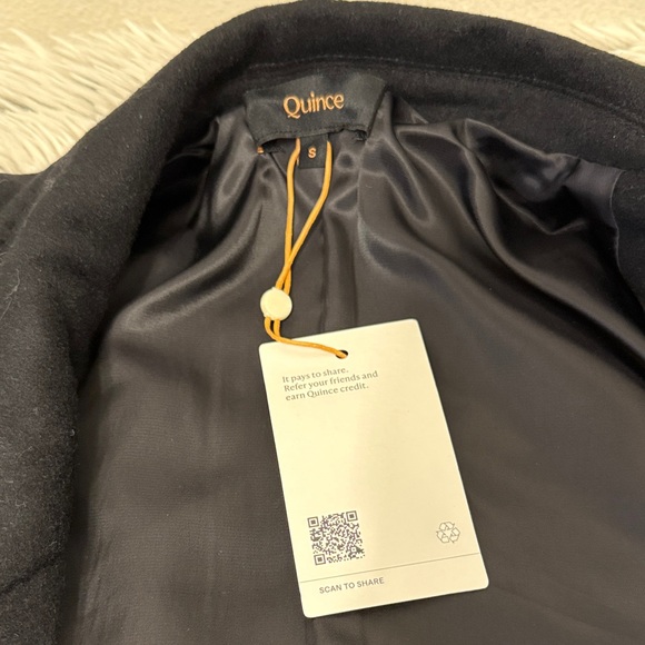Quince Woman’s Black Double-Breasted Coat Virgin Wool NWT size S - Picture 4 of 5